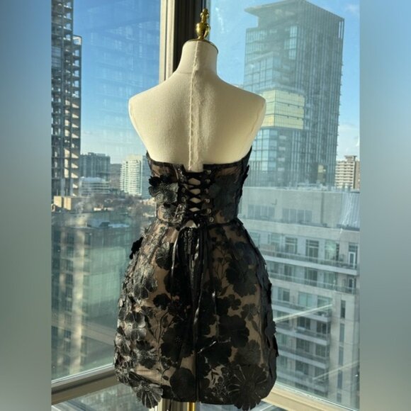 🆕 BRONX & BANCO 🧿 NWOT Jasmine Maraya Black Lace Up Mini Dress, Sz M US 6 - Picture 8 of 16